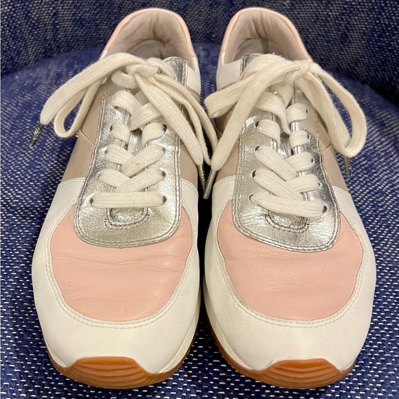 MICHAEL KORS Leather metallic sneakers. 🩷🩶🤍 - Picture 4 of 10